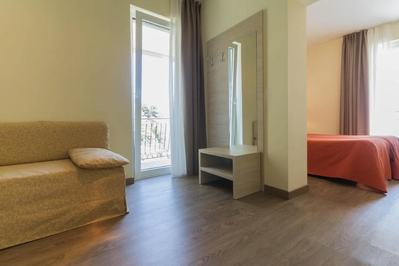 Hotel Capo Reamol Limone sul Garda